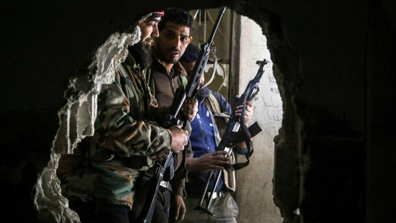 Συρία: Τουλάχιστον 1.500 αντάρτες αποχώρησαν από τη Δαμασκό